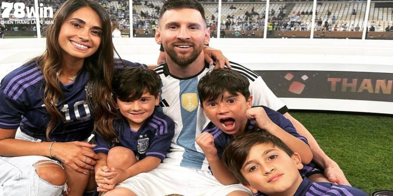 Messi và những thành viên trong gia đình anh